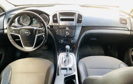 Opel Insignia II рестайлинг, 2010 год, 973 000 рублей, 10 фотография