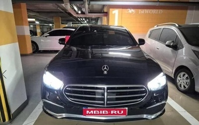 Mercedes-Benz E-Класс, 2021 год, 3 200 000 рублей, 1 фотография
