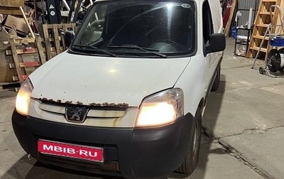 Peugeot Partner II рестайлинг 2, 2010 год, 410 000 рублей, 1 фотография