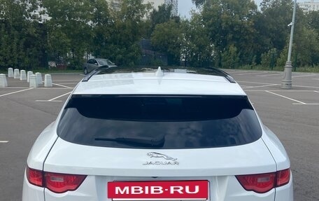 Jaguar F-Pace, 2016 год, 3 500 000 рублей, 5 фотография