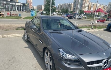 Mercedes-Benz SLK-Класс, 2015 год, 3 300 000 рублей, 2 фотография