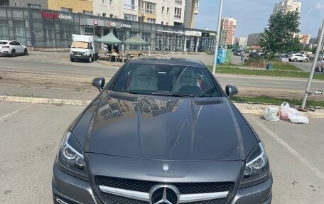 Mercedes-Benz SLK-Класс, 2015 год, 3 300 000 рублей, 3 фотография