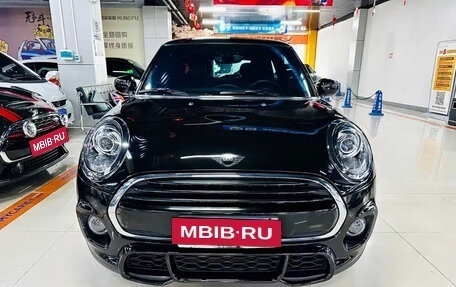 MINI Hatch, 2021 год, 1 710 998 рублей, 2 фотография