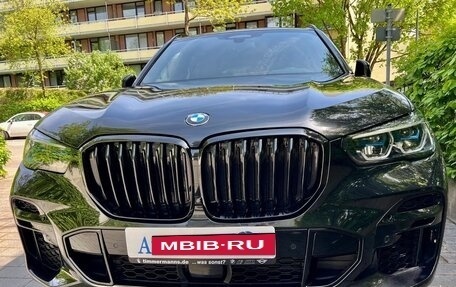 BMW X5, 2022 год, 6 250 000 рублей, 2 фотография