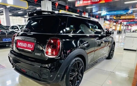MINI Hatch, 2021 год, 1 710 998 рублей, 6 фотография