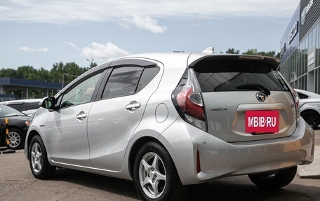 Toyota Aqua I, 2019 год, 1 025 000 рублей, 9 фотография