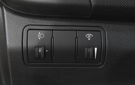 Hyundai Solaris II рестайлинг, 2011 год, 799 000 рублей, 19 фотография