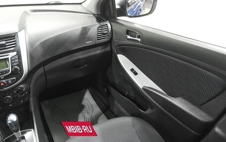 Hyundai Solaris II рестайлинг, 2011 год, 799 000 рублей, 11 фотография