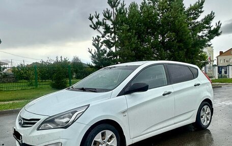 Hyundai Solaris II рестайлинг, 2014 год, 780 000 рублей, 1 фотография