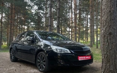 Opel Astra J, 2012 год, 650 000 рублей, 1 фотография