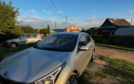 KIA Rio IV, 2020 год, 1 500 000 рублей, 2 фотография