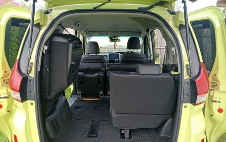 Honda Freed II, 2018 год, 1 450 000 рублей, 26 фотография