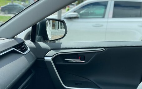 Toyota RAV4, 2025 год, 3 700 000 рублей, 13 фотография