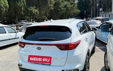 KIA Sportage IV рестайлинг, 2021 год, 2 250 000 рублей, 2 фотография