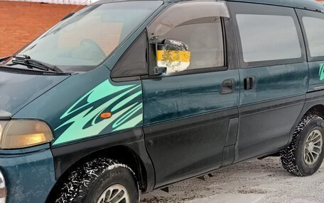 Mitsubishi Delica IV, 1996 год, 750 000 рублей, 9 фотография