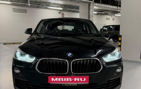 BMW X2, 2018 год, 2 650 000 рублей, 2 фотография