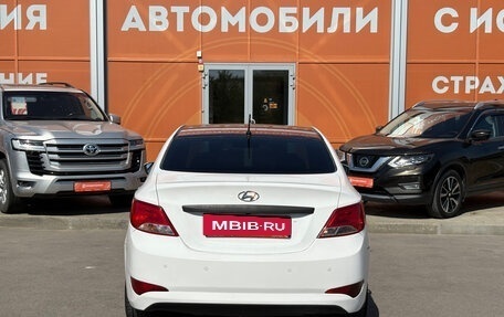 Hyundai Solaris II рестайлинг, 2014 год, 580 000 рублей, 6 фотография