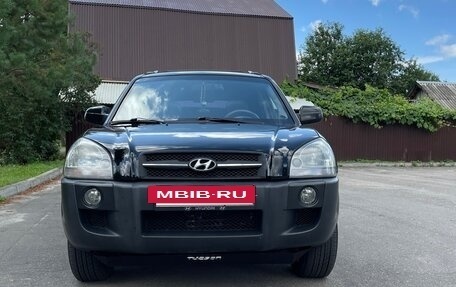 Hyundai Tucson III, 2007 год, 830 000 рублей, 2 фотография