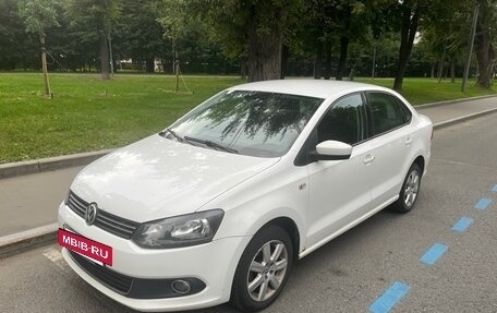 Volkswagen Polo VI (EU Market), 2012 год, 660 000 рублей, 3 фотография