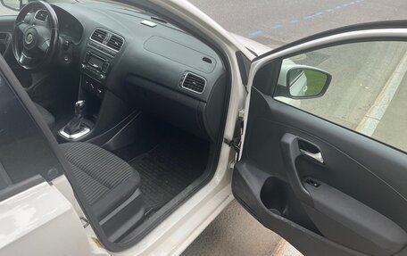Volkswagen Polo VI (EU Market), 2012 год, 660 000 рублей, 9 фотография