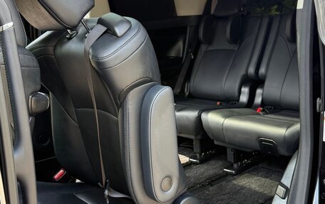 Toyota Alphard III, 2018 год, 3 950 000 рублей, 23 фотография