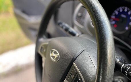 Hyundai Solaris II рестайлинг, 2015 год, 799 000 рублей, 16 фотография
