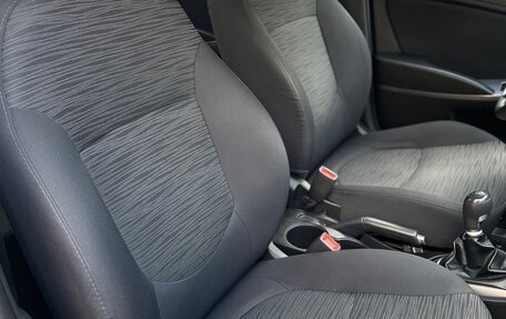 Hyundai Solaris II рестайлинг, 2015 год, 799 000 рублей, 22 фотография