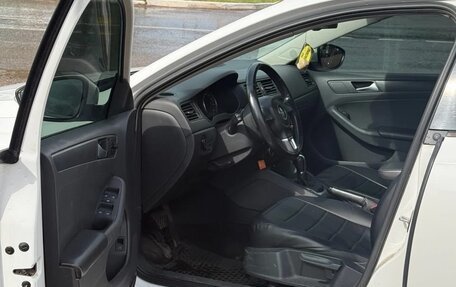 Volkswagen Jetta VI, 2014 год, 1 020 000 рублей, 1 фотография