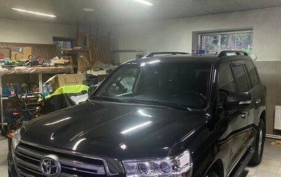 Toyota Land Cruiser 200, 2015 год, 4 200 000 рублей, 1 фотография