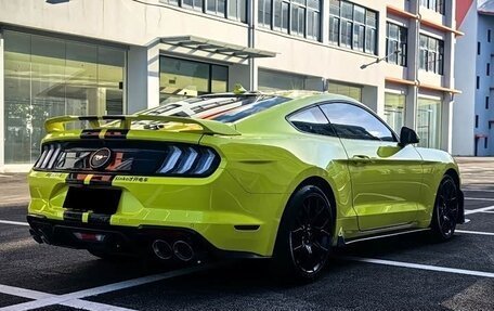 Ford Mustang VI рестайлинг, 2022 год, 3 720 000 рублей, 9 фотография