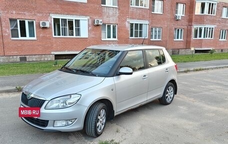 Skoda Fabia II, 2012 год, 450 000 рублей, 2 фотография