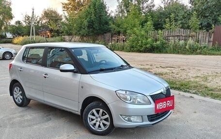 Skoda Fabia II, 2012 год, 450 000 рублей, 7 фотография