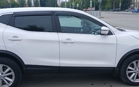 Nissan Qashqai, 2016 год, 1 640 000 рублей, 2 фотография