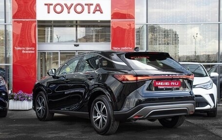 Lexus RX IV рестайлинг, 2025 год, 7 790 000 рублей, 13 фотография