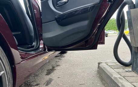 BMW 3 серия, 2009 год, 1 380 000 рублей, 17 фотография