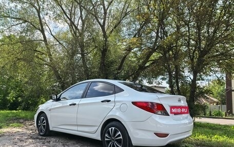 Hyundai Solaris II рестайлинг, 2013 год, 685 000 рублей, 13 фотография