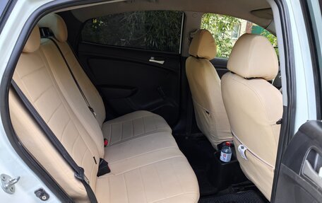 Hyundai Solaris II рестайлинг, 2013 год, 685 000 рублей, 20 фотография