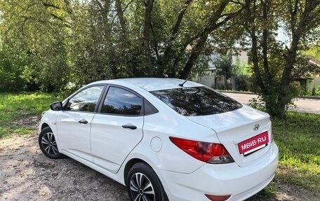 Hyundai Solaris II рестайлинг, 2013 год, 685 000 рублей, 7 фотография