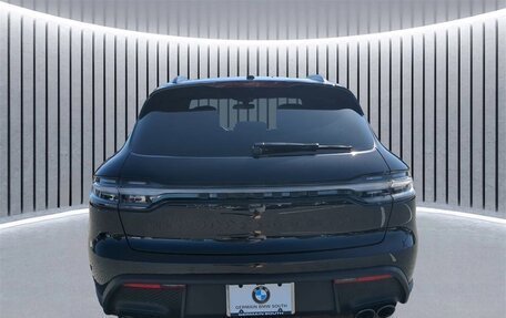 Porsche Macan I рестайлинг, 2022 год, 5 262 850 рублей, 6 фотография