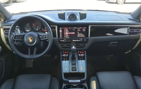 Porsche Macan I рестайлинг, 2022 год, 5 262 850 рублей, 16 фотография