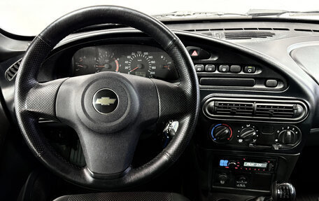 Chevrolet Niva I рестайлинг, 2015 год, 595 000 рублей, 6 фотография