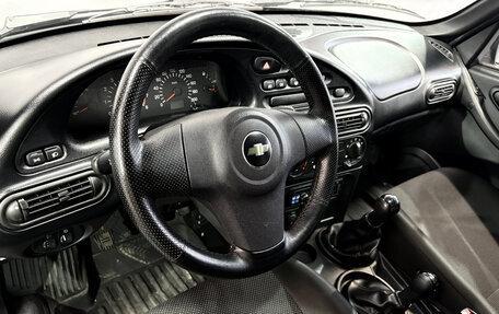 Chevrolet Niva I рестайлинг, 2015 год, 595 000 рублей, 5 фотография