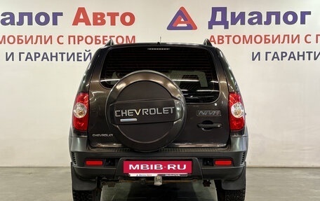 Chevrolet Niva I рестайлинг, 2015 год, 595 000 рублей, 4 фотография