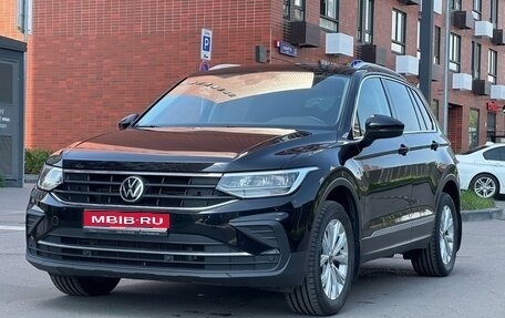 Volkswagen Tiguan II, 2020 год, 3 100 000 рублей, 1 фотография