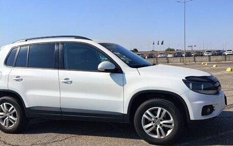 Volkswagen Tiguan I, 2014 год, 1 695 000 рублей, 2 фотография