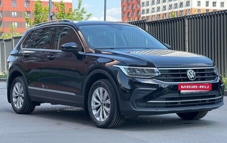 Volkswagen Tiguan II, 2020 год, 3 100 000 рублей, 3 фотография