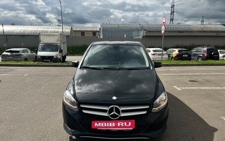 Mercedes-Benz B-Класс, 2015 год, 1 220 000 рублей, 10 фотография