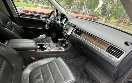Volkswagen Touareg III, 2012 год, 2 600 000 рублей, 20 фотография