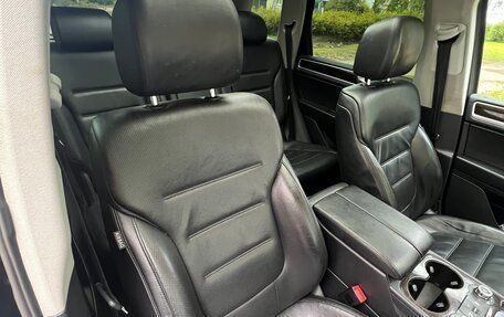 Volkswagen Touareg III, 2012 год, 2 600 000 рублей, 25 фотография