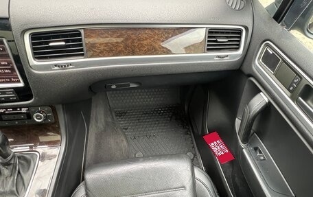 Volkswagen Touareg III, 2012 год, 2 600 000 рублей, 34 фотография